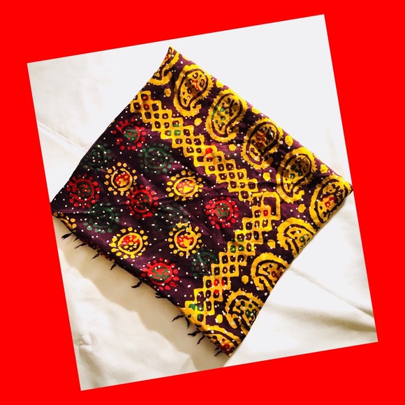 💛Statement Shawl Scarf💛 - Picture 3 of 3